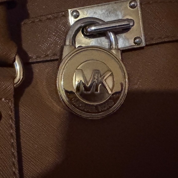 Michael Kors purse Hamilton Satchel Bag with Gold chain brown or camel colour - Picture 2 of 5